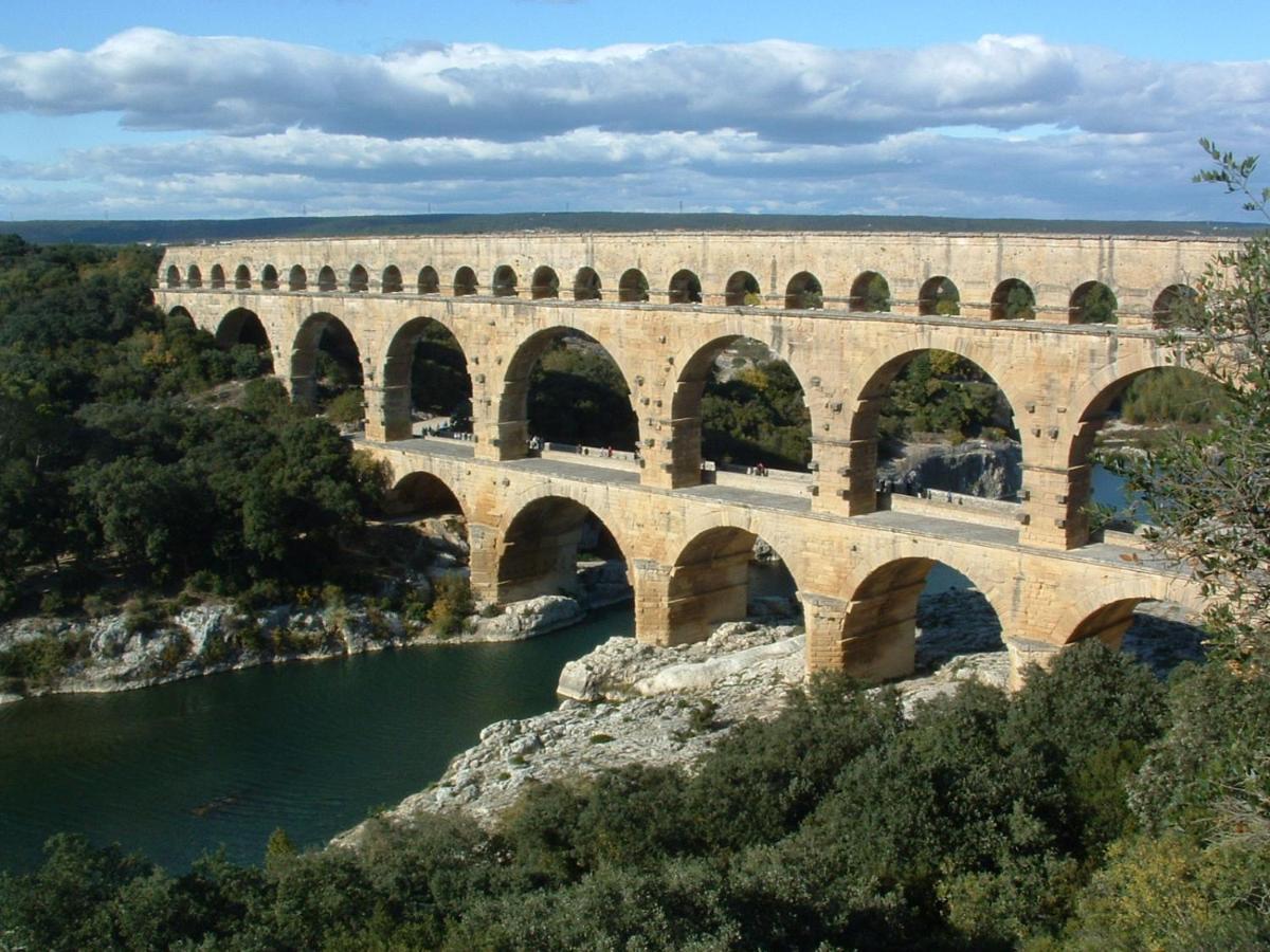 Confortable Villa De Vacances Entre Nimes, Le Pont Du Gard, Uzes, Arles, Avignon 马尔格里特 外观 照片