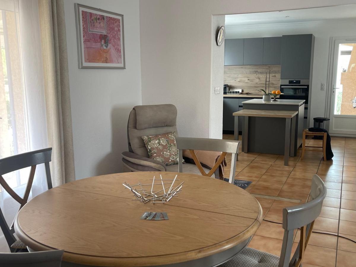 Confortable Villa De Vacances Entre Nimes, Le Pont Du Gard, Uzes, Arles, Avignon 马尔格里特 外观 照片