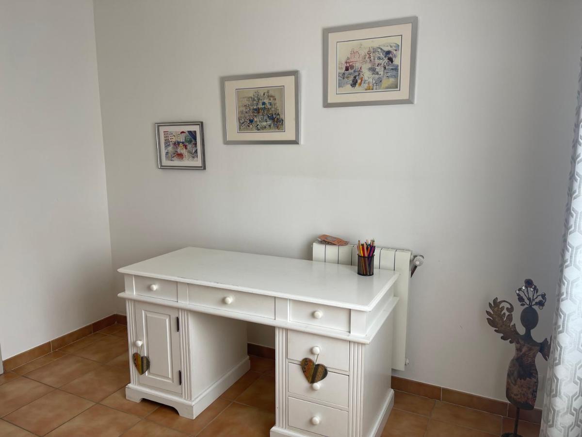 Confortable Villa De Vacances Entre Nimes, Le Pont Du Gard, Uzes, Arles, Avignon 马尔格里特 外观 照片
