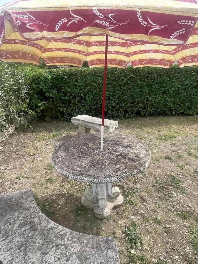 Confortable Villa De Vacances Entre Nimes, Le Pont Du Gard, Uzes, Arles, Avignon 马尔格里特 外观 照片